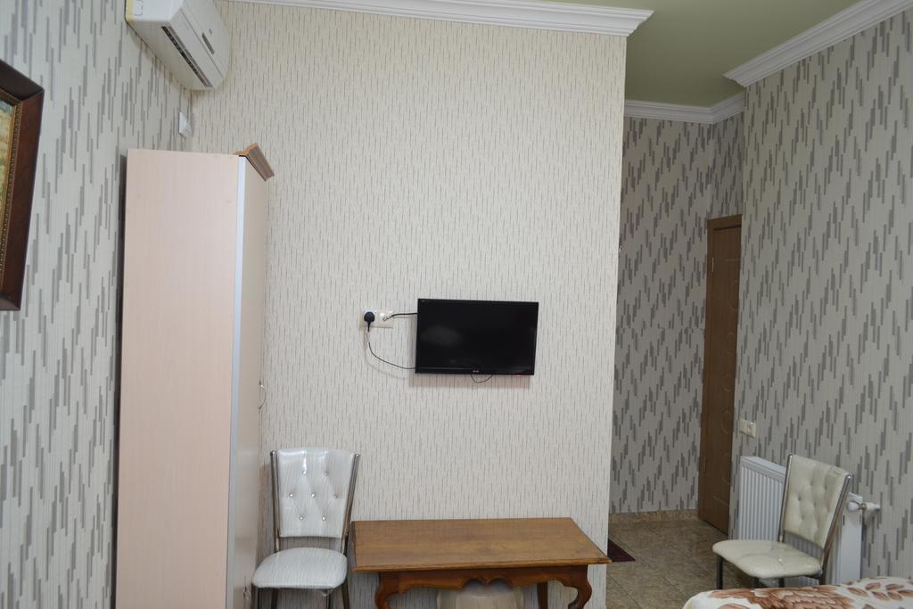 Hotel Elite House Batumi Bilik gambar