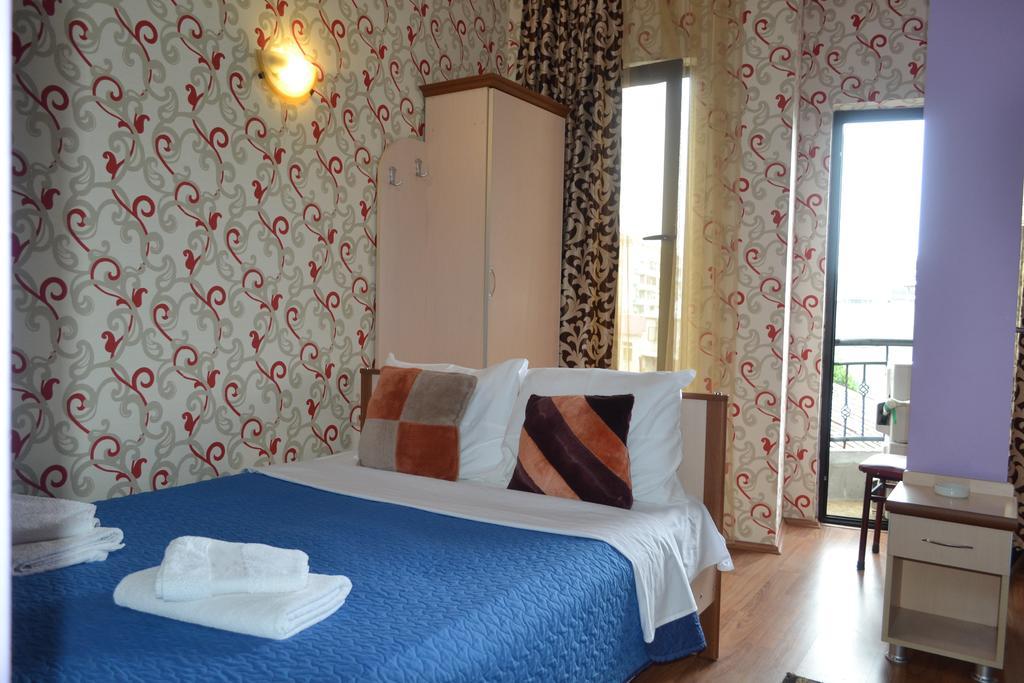 Hotel Elite House Batumi Luaran gambar